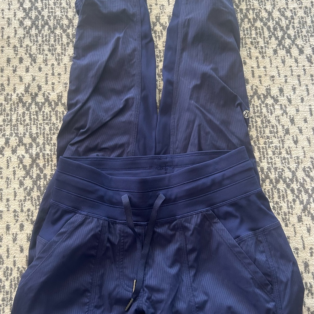Lululemon street to studio pant